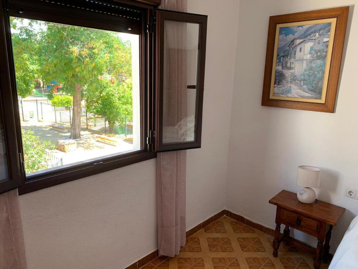 Casa Del Secretario Villa Cortes de la Frontera Bagian luar foto